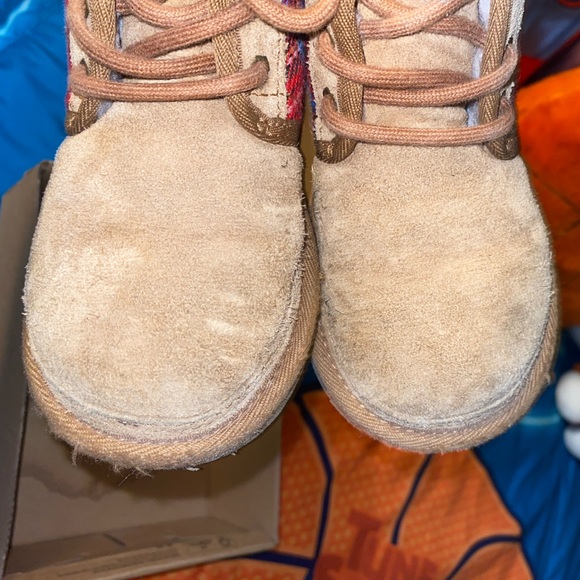 Unisex UGG size 10C - Picture 4 of 8